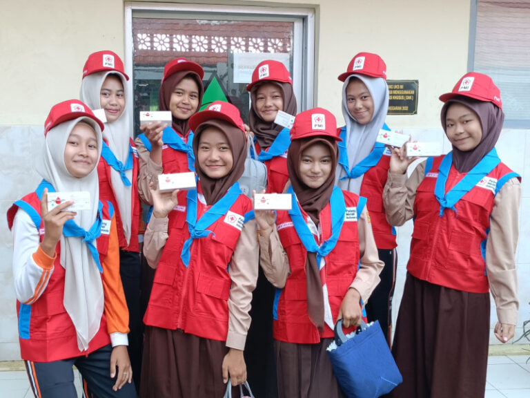 Palang Merah Remaja (PMR)